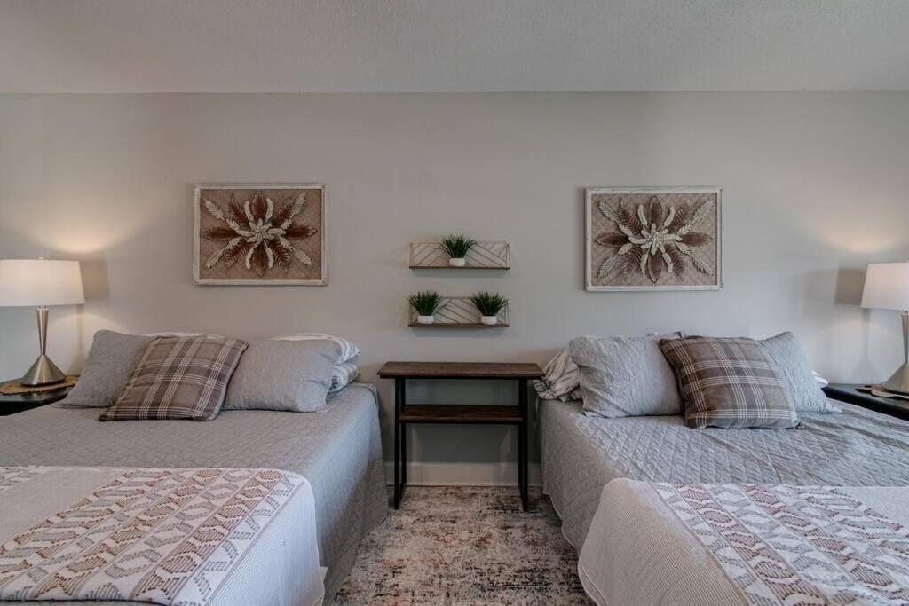 The Residence At Hilltop Acres - Clarksville, Tn Экстерьер фото